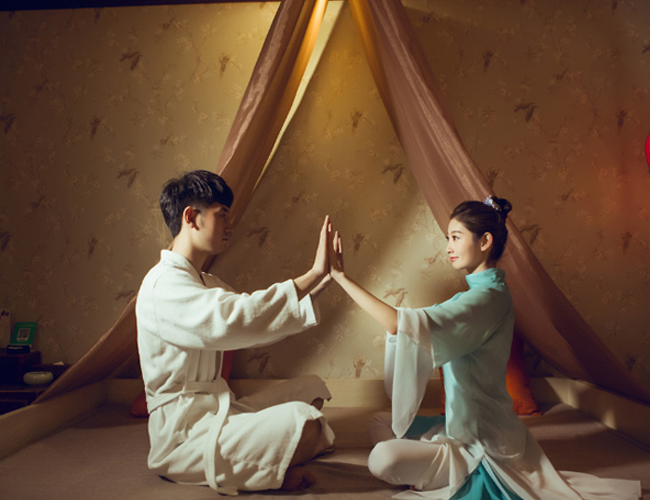 天津河东区水疗与创造力：当大脑在漂浮中重启